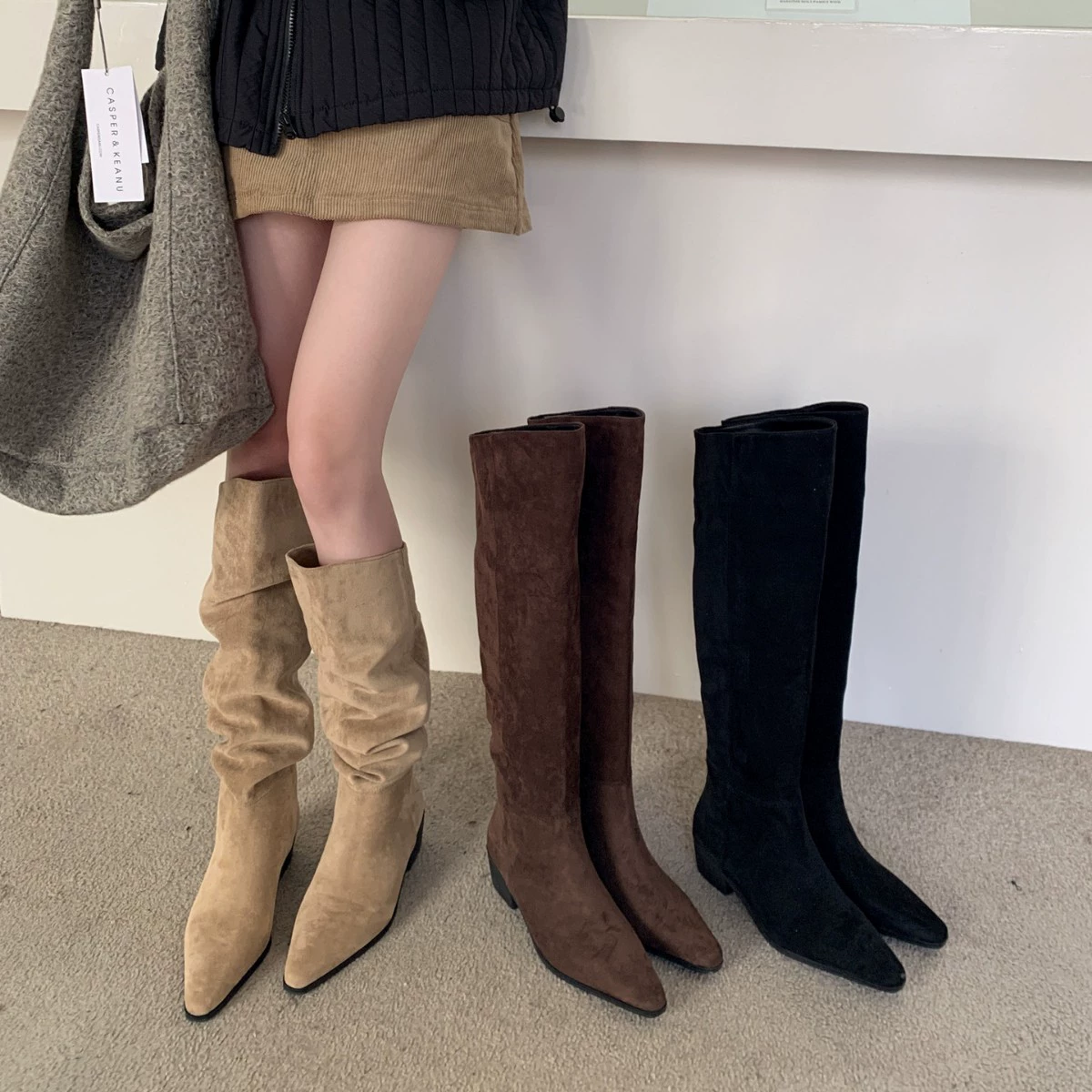 Женские плиссированные ботинки с острым носком на толстом каблуке 5 см, длинные ботинки в стиле ретро, ​​тонкие ботинки, ботинки для верховой езды.