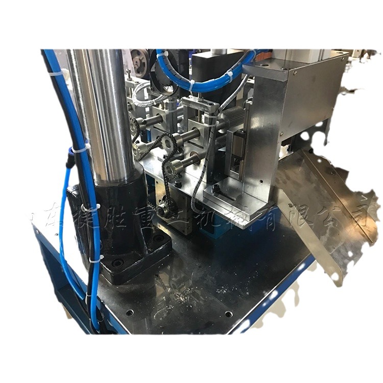Máquina de soldadura CNC de limpieza de algodón estropajo automático máquina de corte Máquina de corte automática de soldadura por ultrasonidos automática