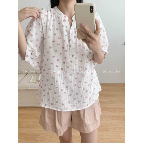 Japanese-style new half-open V-neck double-layer cotton gauze printed five-button sleeve women's literary casual loose top wholesale