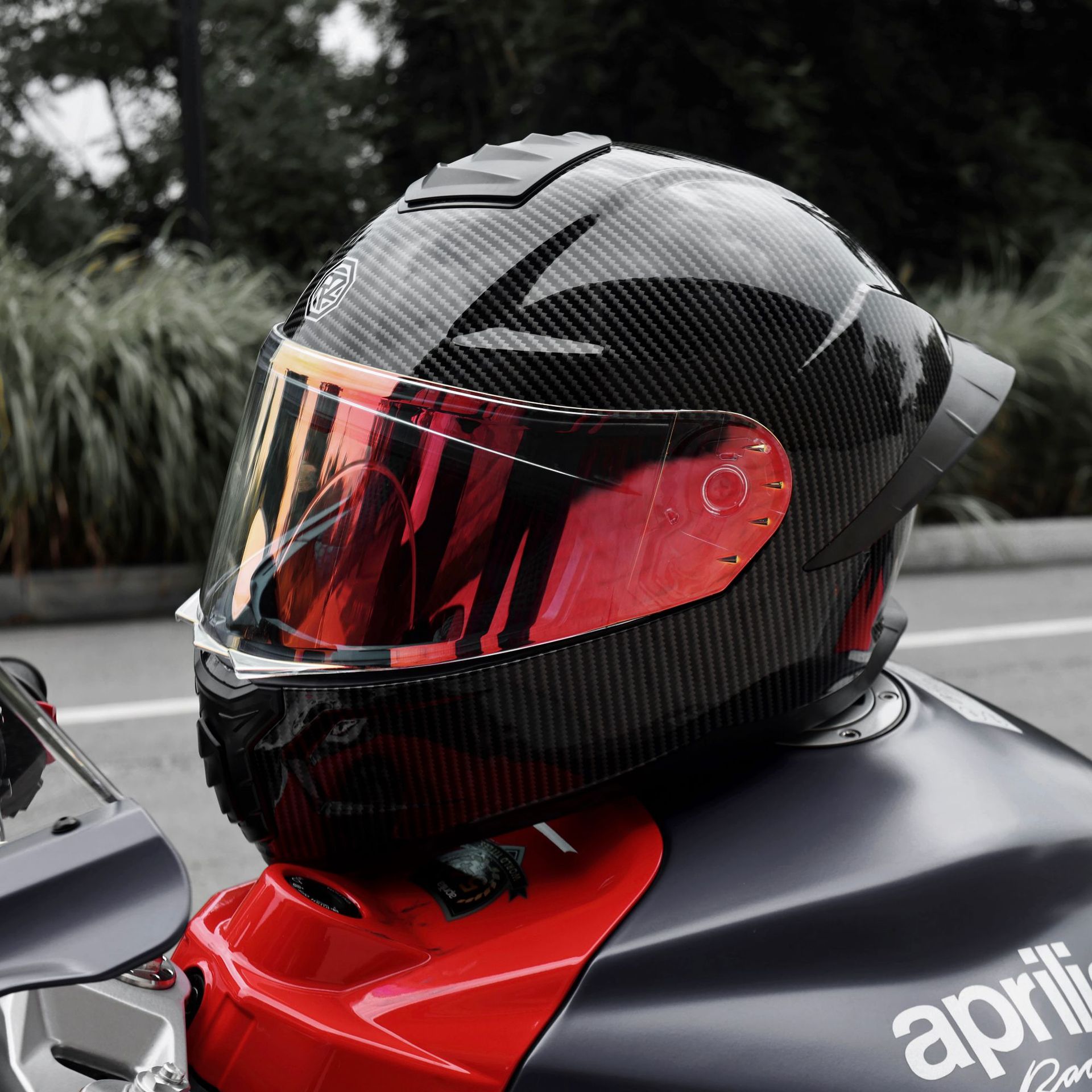 ORZ3c Certified Motorcycle Helmet for Men and Women, Dual-Lens Face Shield, Summer Style with Personalized Tail Wing, Bluetooth Half-Full Coverage