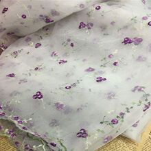 厂家新款多色欧根纱樱桃刺绣面料 童装连衣裙箱包装饰布绣花布料