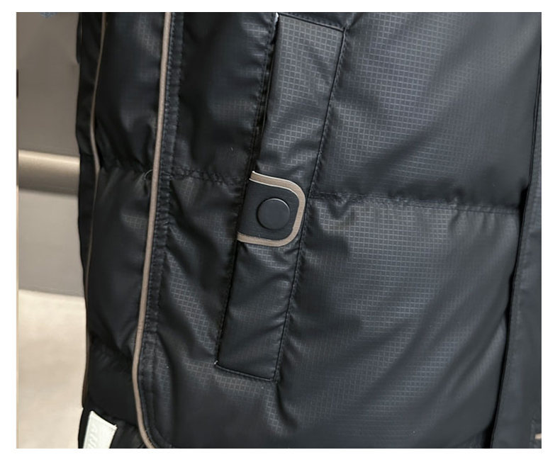 Men's Winter Down Jacket Colour Block Stand-up Collar Warm Coat_voghion.com