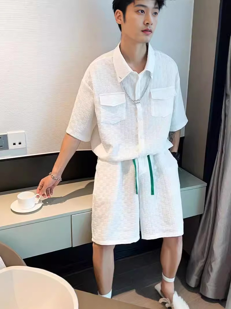 Traje de camiseta de verano para hombres de moda, pantalones cortos deportivos casuales de moda para hombres, traje de dos piezas con un conjunto de ropa, guapo