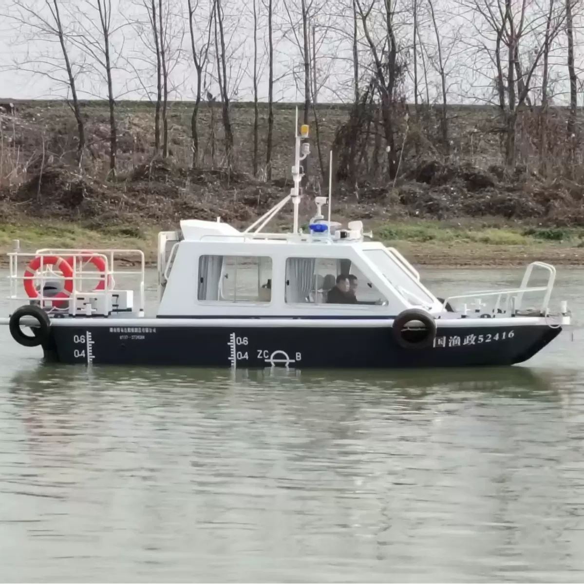 新款铝合金半棚快艇 铝合金巡逻艇内湖渔船海钓船工作艇钓鱼船