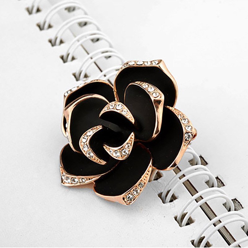 ����ʱ��С�������ɽ�軨�����³��ٴ����ʴ�����װ����Ůʿ�ػ�