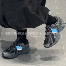 ȫ���tͬ��1906�y�ҏ͹��ϵ�Ь��Ů���\�����߾W�����e�ܲ�Ь