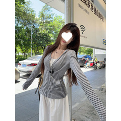 韩系薄款条纹拉链连帽长袖外套女2025夏季新款修身显瘦设计感开衫