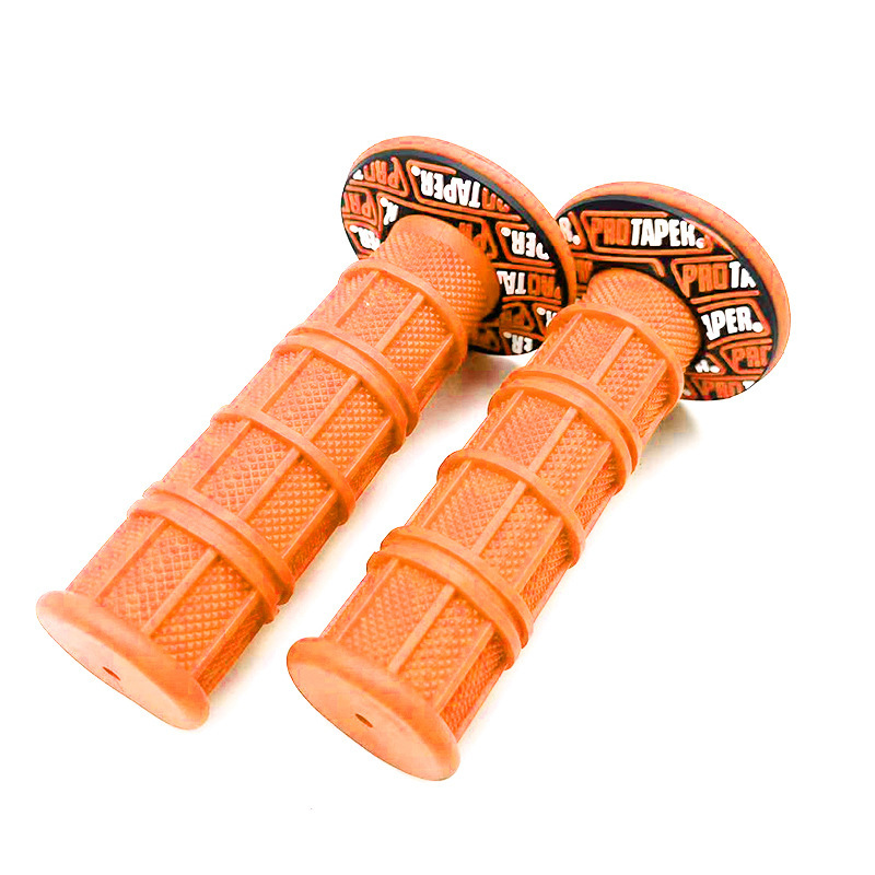 Motorcycle Modification Accessories Handlebar Rubber Sleeve Motorcycle Off-Road Vehicle Street Car Sports Car Throttle Grip Rubber Sleeve Anti-Slip and Wear-Resistant