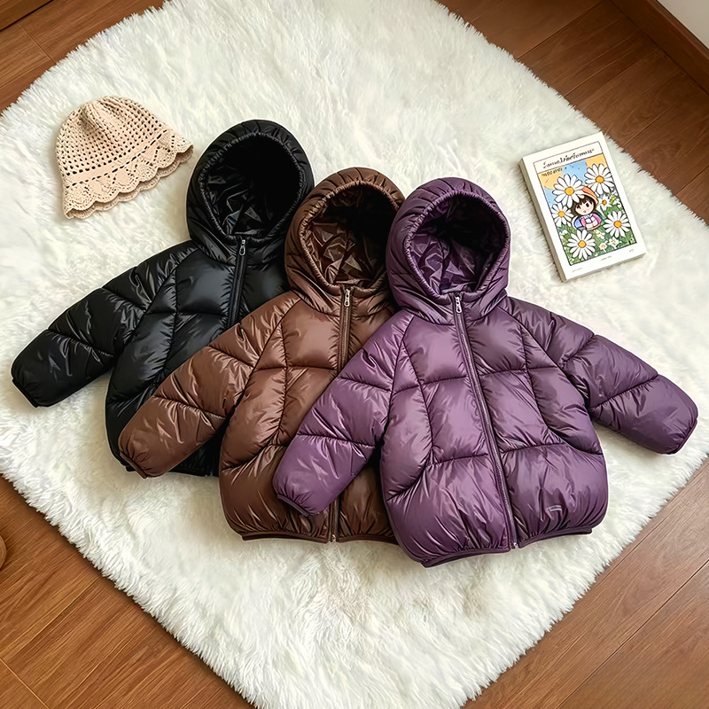 Ropa de algodón invierno 2026 nueva ropa de algodón ligera de invierno gruesa de aire exterior corto abrigo de invierno infantil image 1