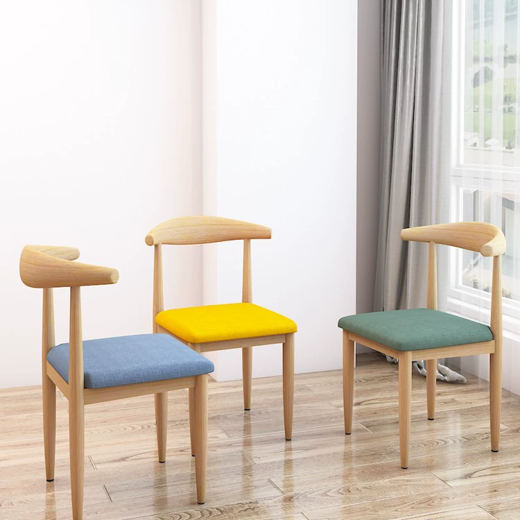 Студенческий стол для спальни, простой обеденный стул с имитацией железного рога, домашний стул для учебы, спинка, скандинавский стиль, из массива дерева