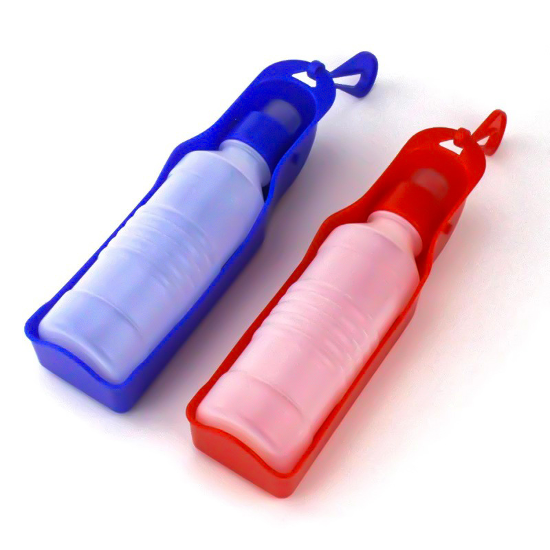 Mayorista fuera portátil mascota taza acompañante pasear perro viaje perro bebida de agua para gatos botella de agua suministros