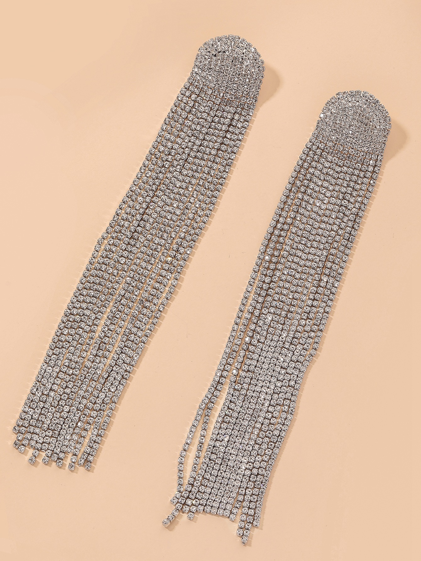 34g Weight Artificial Gemstones Inlay Material Earrings Classification Housewarming, Anniversary, Business, Wedding, Travel, Birthday, Festival Occasion Alloy Material Tassel Pattern Women'S Gender Diamond Design Fashion Style Silver Color Fashion Tassel Diamond Alloy Artificial Gemstones Earrings 8