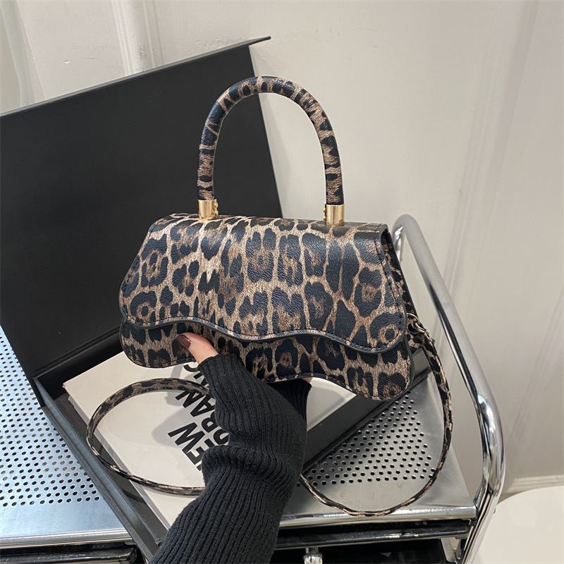 2025 nuevo patrón de leopardo europeo y americano de moda retro elegante bolso de hombro de moda moda bolso casual bolso de forma cuadrada