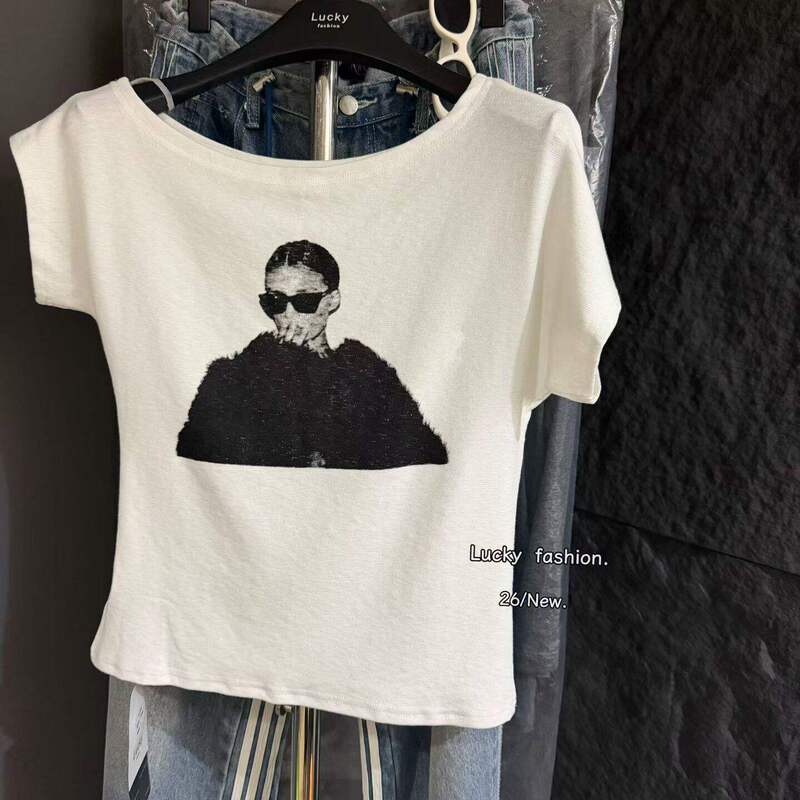Trendy American-Style Spicy Girl Off-Shoulder Short-Sleeve T-Shirt for Women, 2026 Summer New Versatile Slim-Fit Fashion Slimming Top Trendy American-Style Spicy Girl Off-Shoulder Short-Sleeve T-Shirt for Women, 2026 Summer New Versatile Slim-Fit Fashion Slimming Top