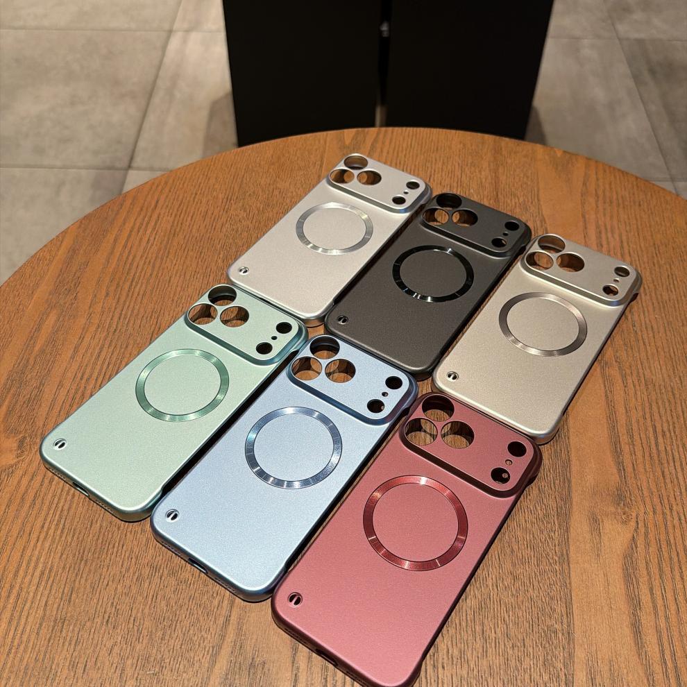 适用苹果18Pro手机壳iPhone17Promax高级感磁吸无边框车载保护16