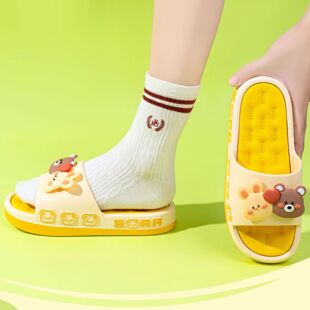 �ļ��Ǵ��¿�Ůʿ��Ь�r�����w��ͨ�ӼҺ��Ůʿ����Ь���lM11+1