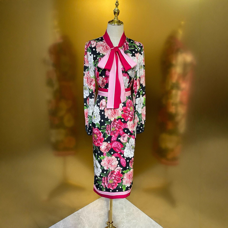 Polka Dot Peony Silk 19mm Stretch Double Joe Suit Lace-Up Loose Long-Sleeved Shirt with High-Waisted Skirt Dinner Wear