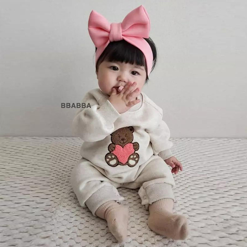 Bebé invierno algodón mameluco estilo coreano ropa para niños bebé amor Oso Polar forrado mono bebé engrosado mameluco image 6