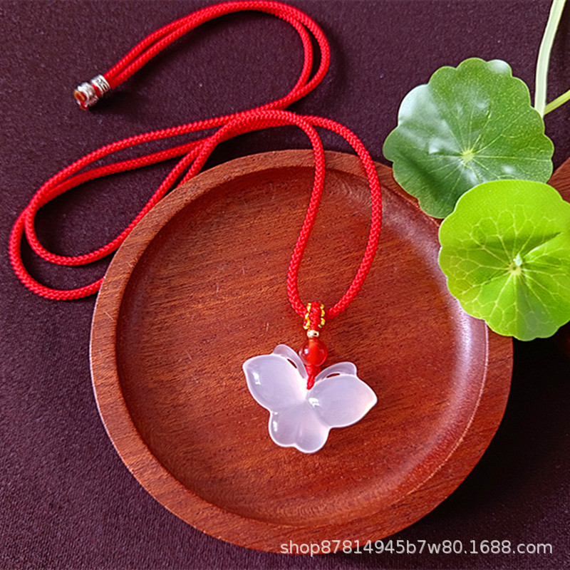 빨간 밧줄이있는 나비 펜던트 (약 30*20mm)