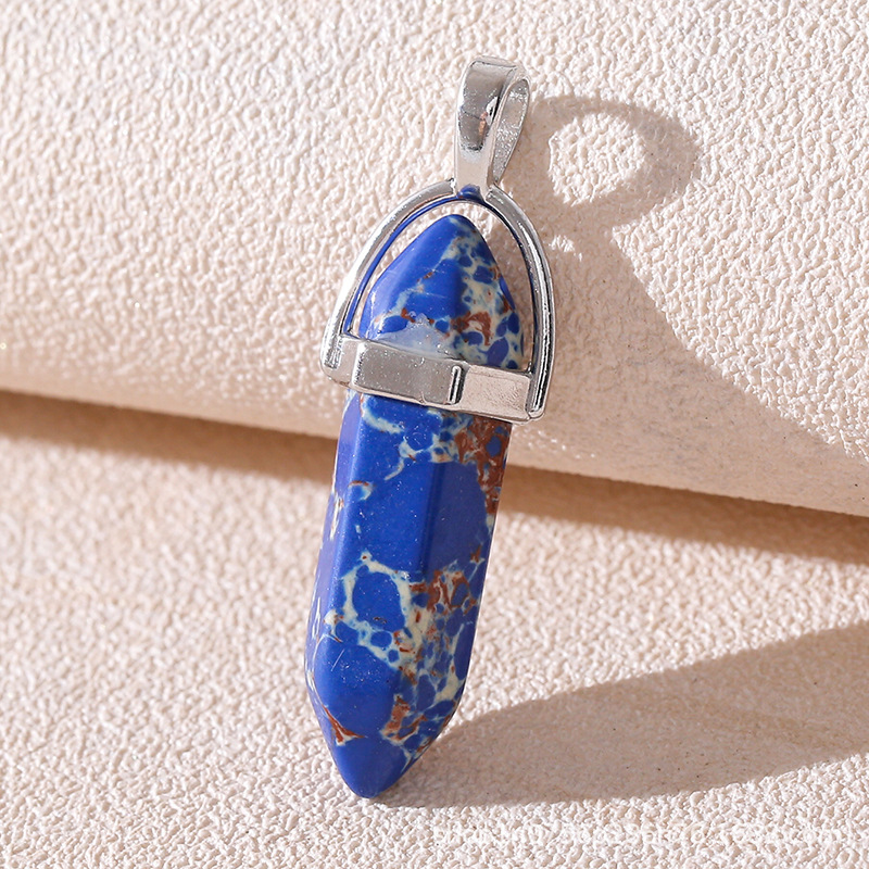 Venta caliente transfronteriza piedra natural amatista cristal rosa colgante de columna hexagonal collar de bala de doble punta colgante único al por mayor