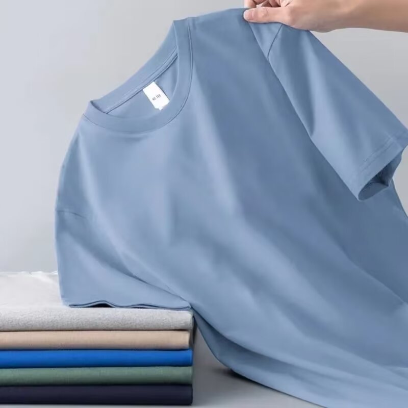 men's solid trend T-shirt with a round collar