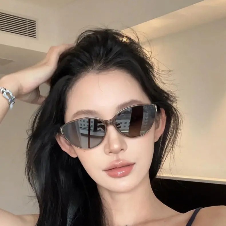 2025新款复古猫眼墨镜女夏季出游防紫外线高级感显脸小大框太阳镜|undefined