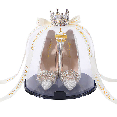 Wedding pick-up game creative hidden wedding shoe box wedding trick groom blocks the door to pick up the bride props with lock ferrule artifact