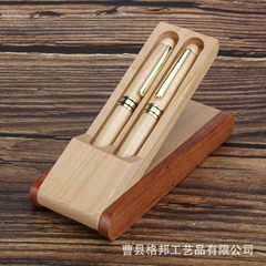 現品の木製の2本の楓の木のビジネスペンのギフトボックスのサインペンの木製のギフトボックスの彫刻のロゴのデザインは制定することができます。