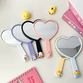 美发梳;美工刀;指甲剪/钳/刀