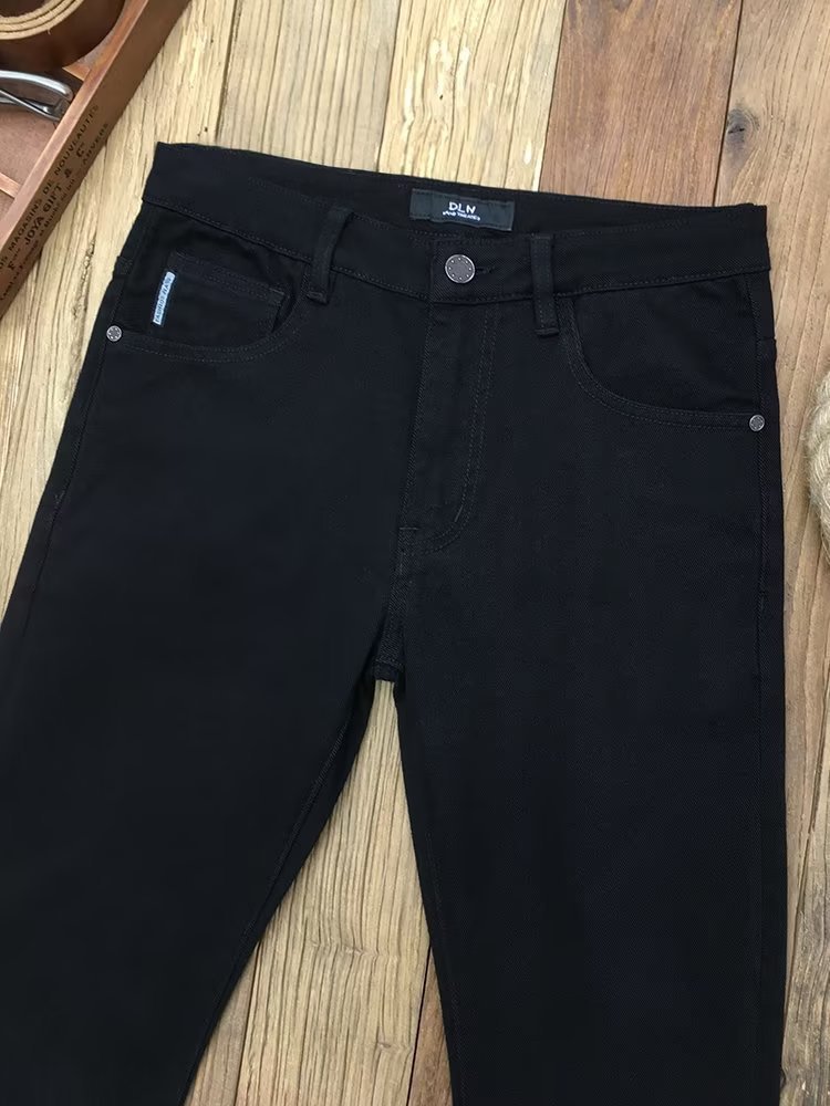Men's Slim Fit Black Jeans – Stretch Denim, Straight Leg & Business Casual (28-36, Classic Wash)_mkmklike.com