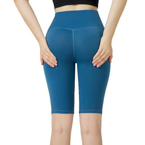 Summer new arrival: Flawless high-waisted peach-hinted shorts with a bare, cross-border European/American-style tight fit—perfect lulu yoga shorties.