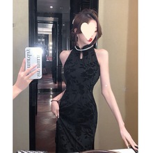 新中式国风改良旗袍黑色挂脖连衣裙女气质性感御姐显瘦包臀长裙子
