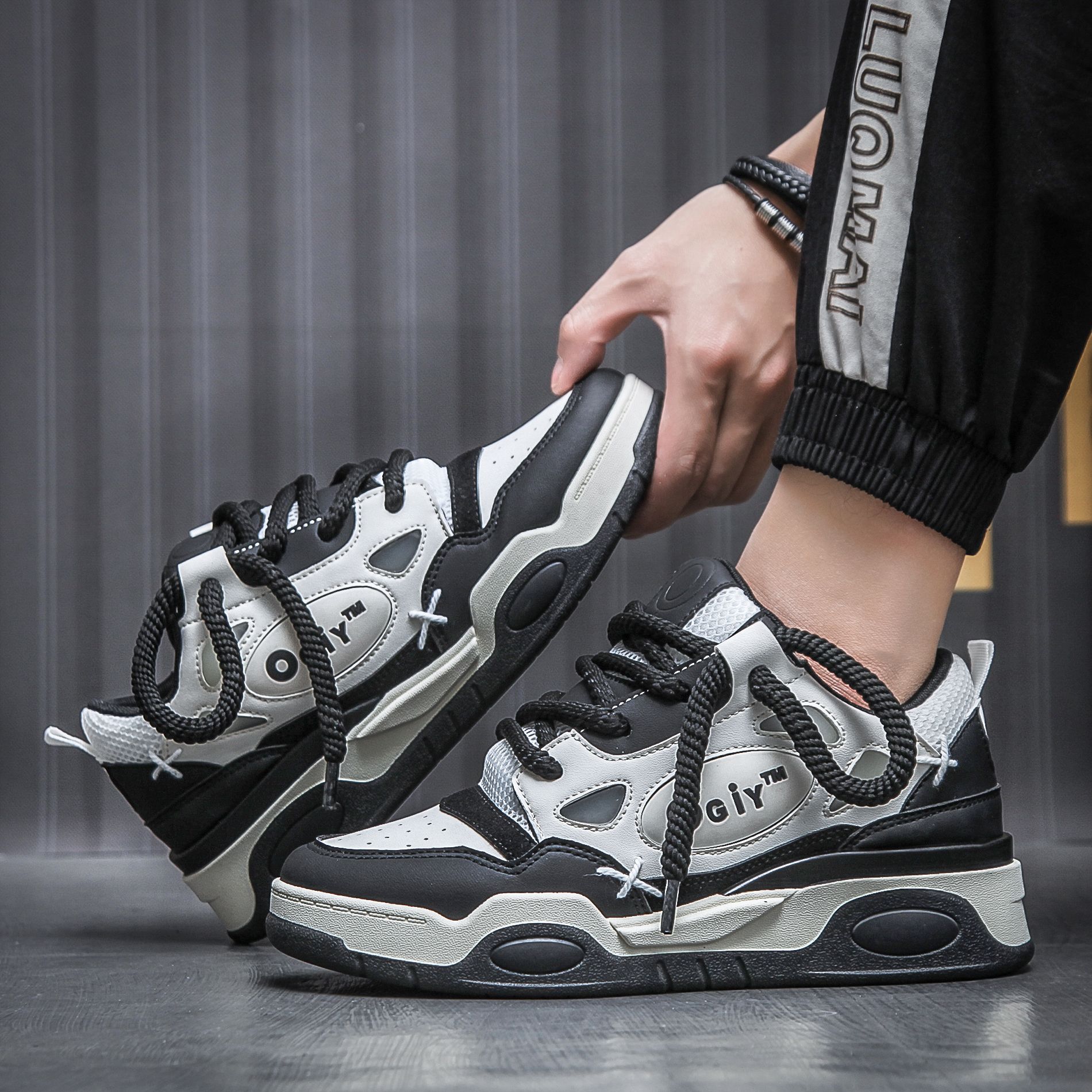 로우 사이드 라이스 블랙