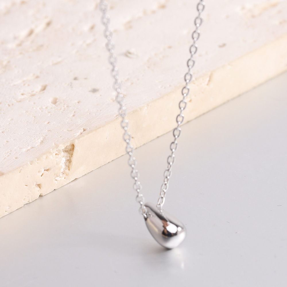 Water Drop Necklace Image 3