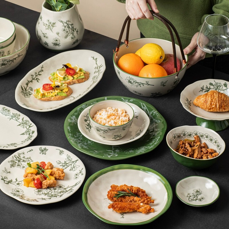 Green Time Ceramic Bowl and Plate Set Gift Box for New Home Use, Light Luxury High-End Tableware Rice Bowl