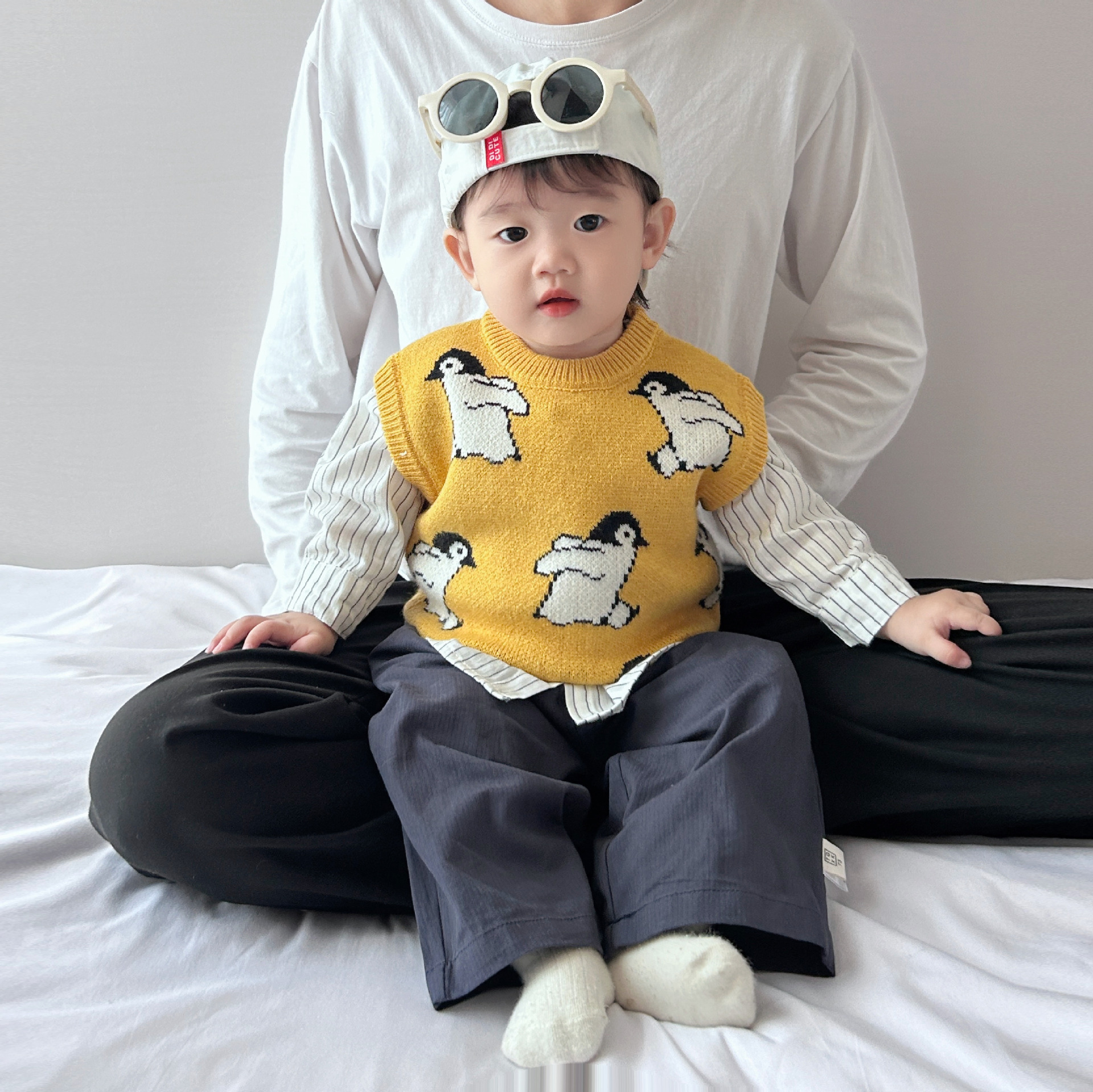Ropa infantil coreana para niños chaleco de otoño y invierno nuevo bebé dibujos animados animales Jacquard chaleco de punto abrazadera