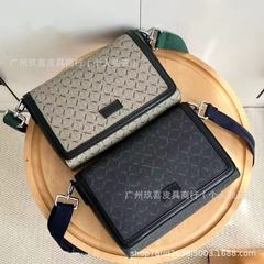 新しいメンズクロスボディバッグ、ハイエンドの耐摩耗性と防水性のプリントメンズバックパック、ショルダーバッグ、ポータブルストレージバッグ、トレンディなバッグ