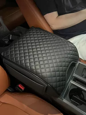 car armrest box pad – Armrest box pad - black-leather-diamond-embroidery-small-plaid