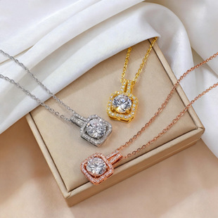 ��Ů�W�t����L�����ʯ�׺�С���¿��OӋ�������|���朰ٴ�
