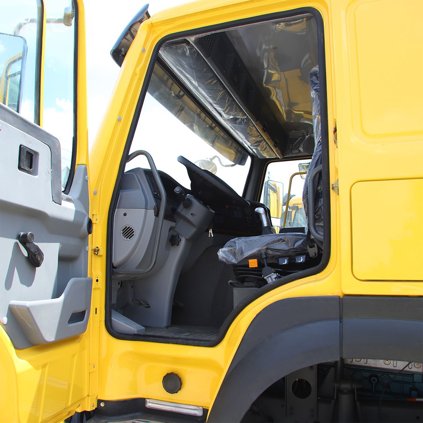 Factory Direct Sales Cross-Border Sinotruk Howo 371375 Dump Truck Engineering Earthmoving Special Truck Tipper Truck Construction Vehicle