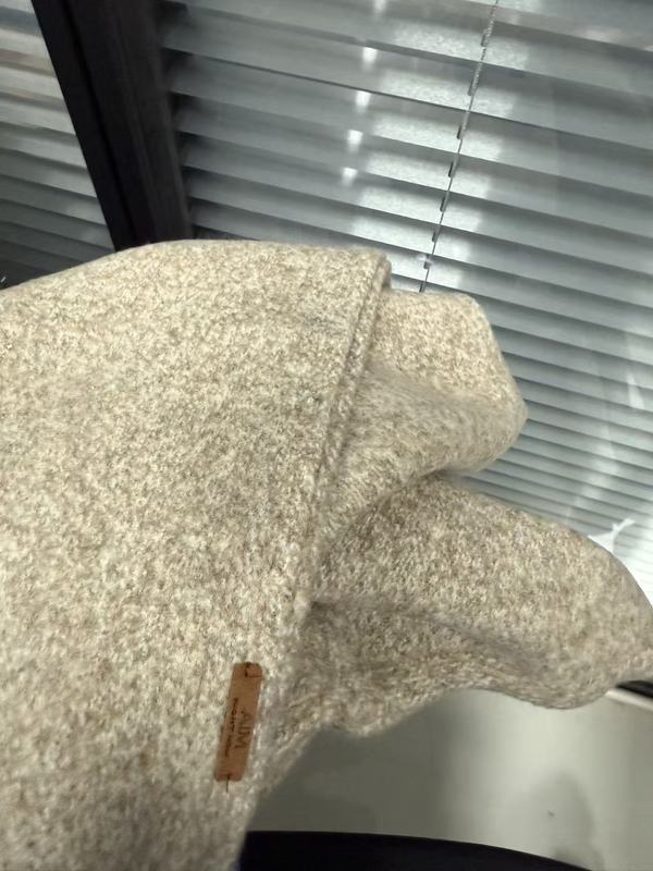 法式复古花式纱三角巾披肩女冬季北欧风时髦百搭保暖护颈外搭围巾|undefined