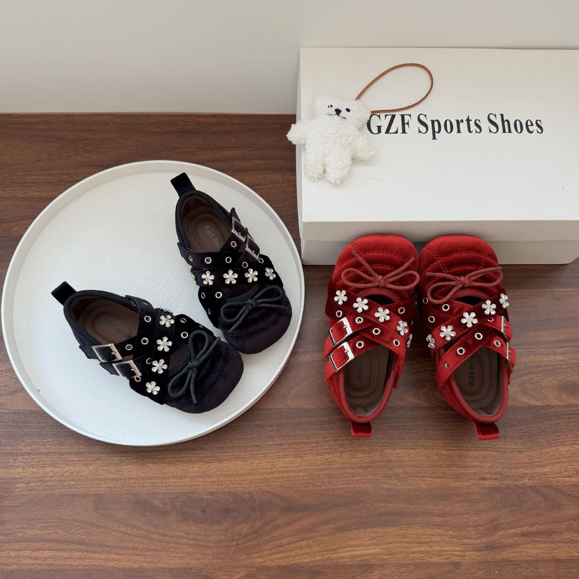 Girls Princess Shoes 2025 Autumn New Children's Cross Strap Mary Jane Leather Shoes Little Girls Ballet Flat Shoes