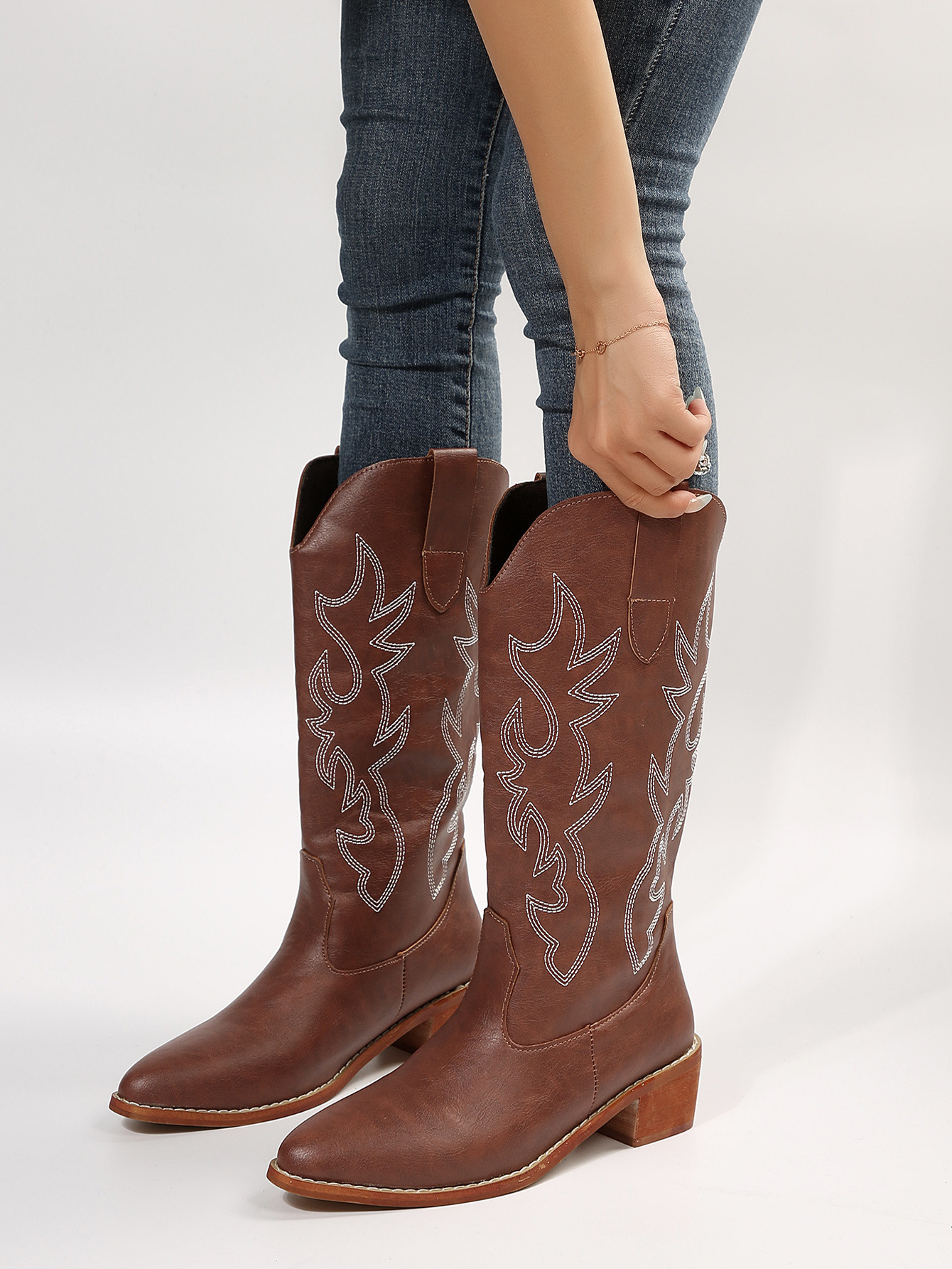 Dámské rytířské boty s vyšívanými dřevěnými kořeny, střední délky a špičatým hrotem, plus size_voghion.com