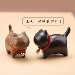 Мини-фигурка кота из сандалового дерева