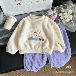 Girls' autumn and winter bayberry velvet pajamas suit new thick baby cartoon children's winter warm suit home clothes
