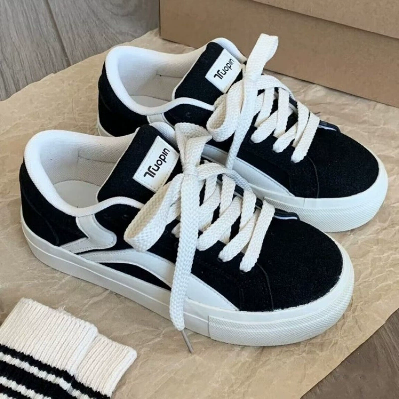 Cloth footwear, trend sneakers for leisure, universal sports shoes, 2025 years, wholesale