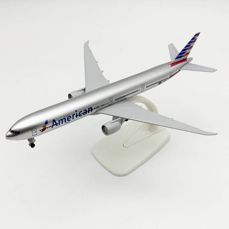 20CM美国航空B777 3