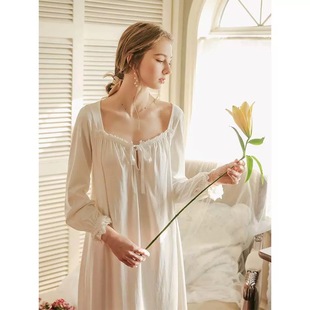 女士蕾丝睡衣套装