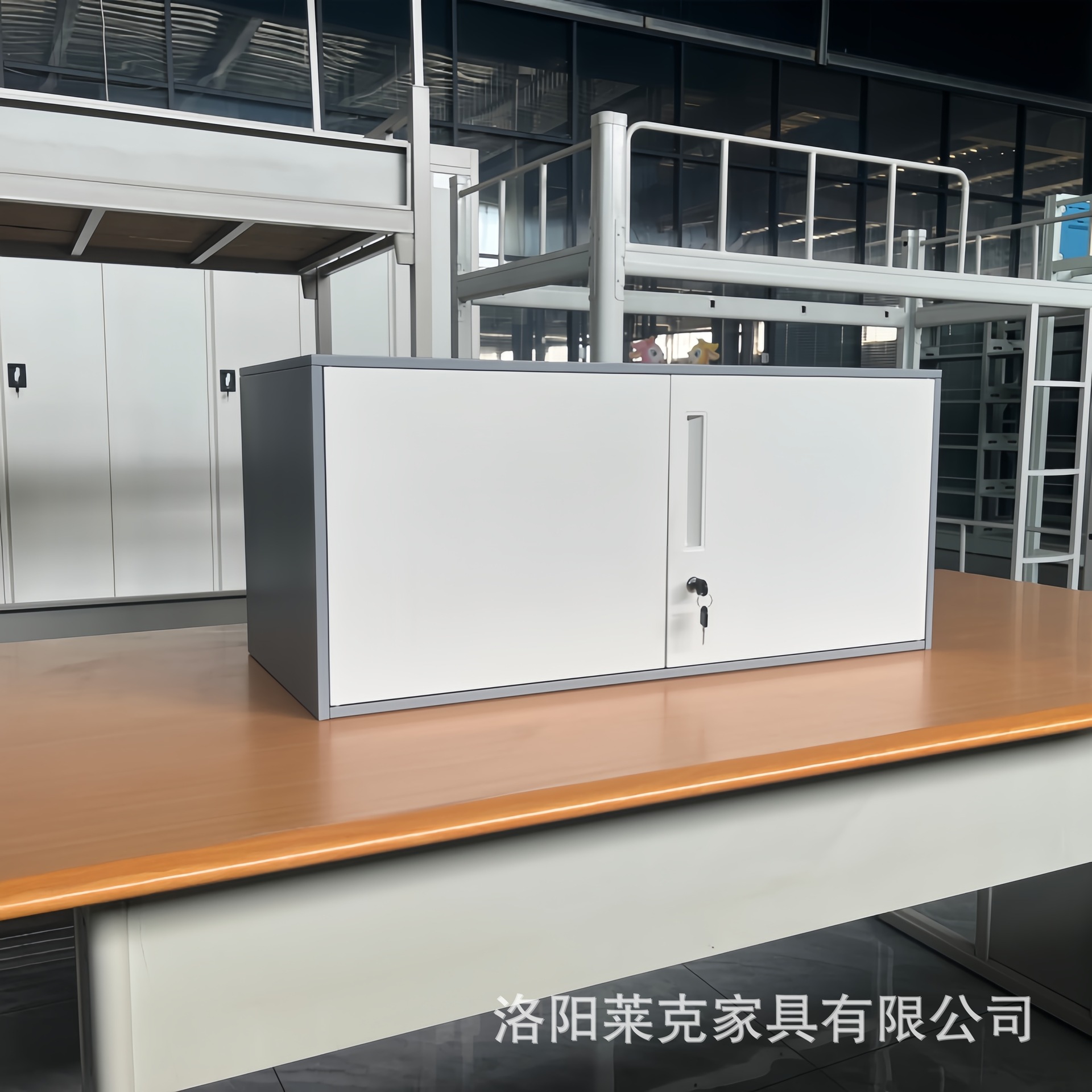Gabinete de archivos personalizado gabinete bajo gabinete de acero superior pequeño gabinete de almacenamiento con cerradura se puede personalizar gabinete de hoja de hierro escuela doméstica