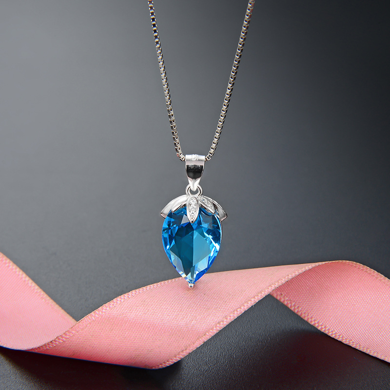 Colgante de accesorios en forma de gota para mujer Corea del Sur s925 collar de cristal de plata colgante transfronterizo joyería de moda Cadena de clavícula